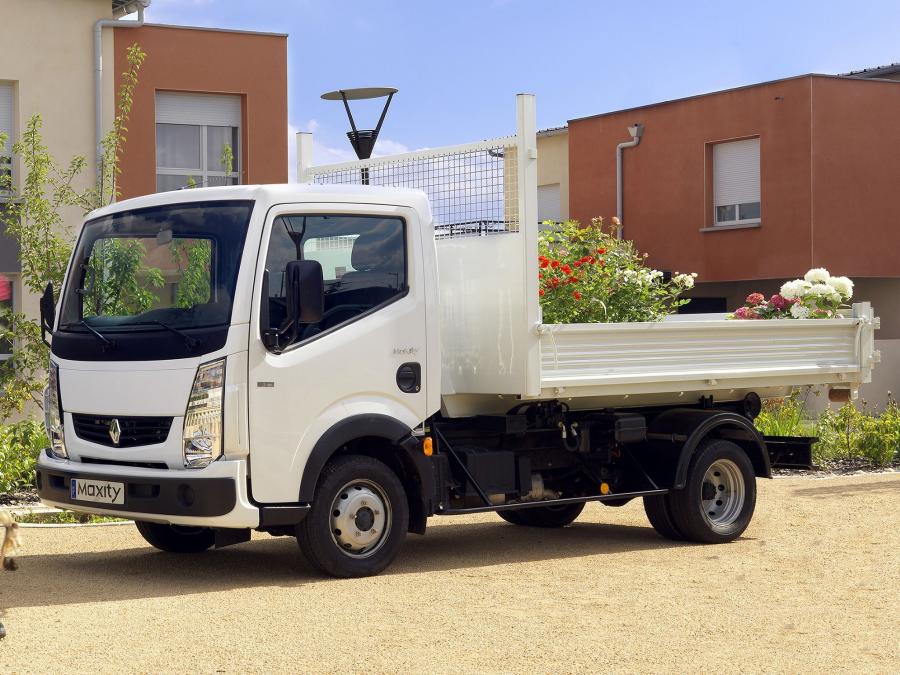  Renault Maxity 2008 года  (фото 28 из 30)